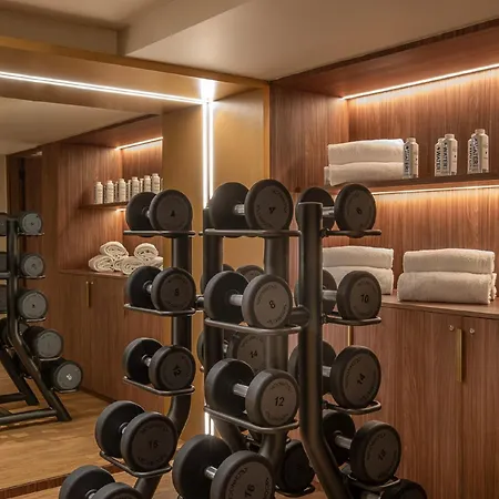 Hotel Burdigala By Inwood 5*