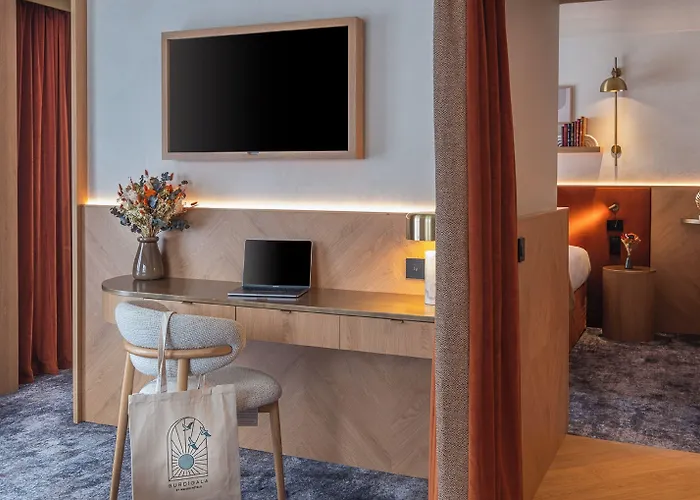 Burdigala By Inwood Hotel