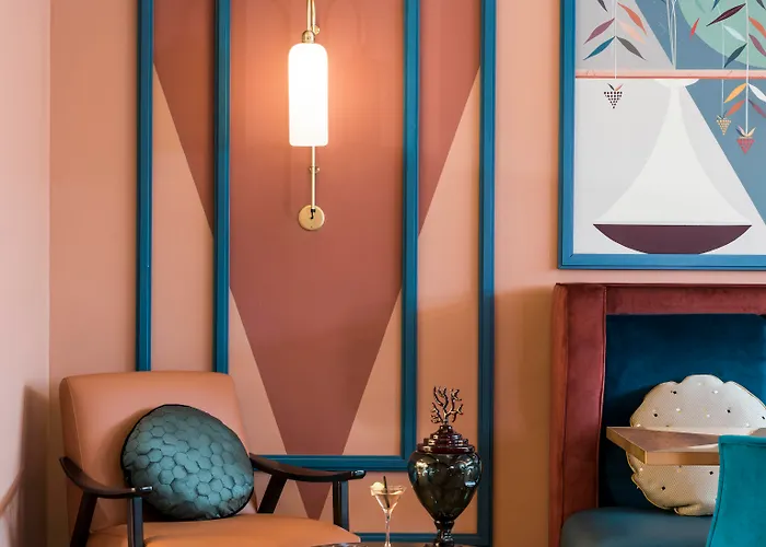 Hotel Burdigala By Inwood 5*