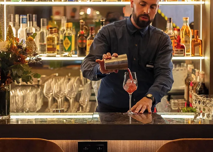 Hotel Burdigala By Inwood 5*